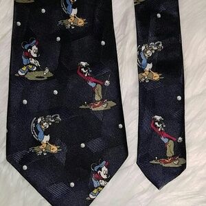 Mickey Unlimited Golf Goofy Tie 60"